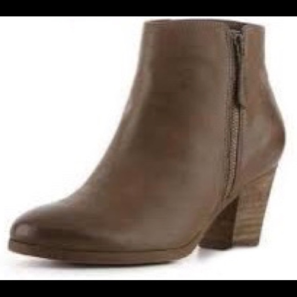 Crown Vintage Sandy bootie